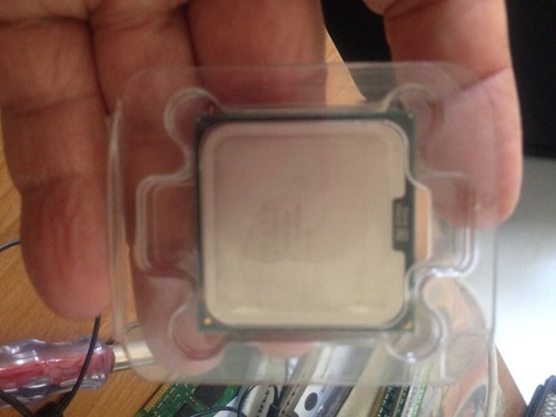 Procesador Pemtiun Intel Inside E Lga775 Nuevo