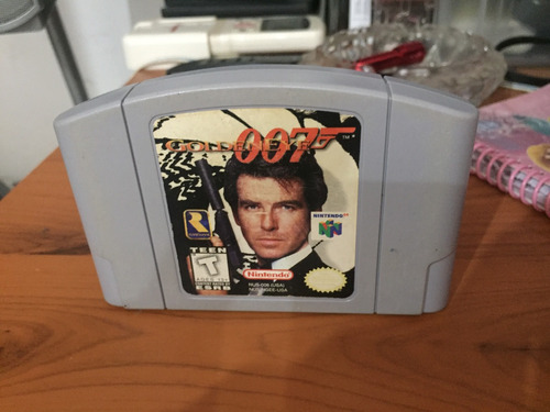 Golden Eye 007 Nintendo 64