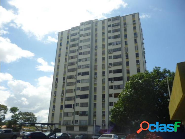 Apartamento en venta Barquisimeto Las trinitarias 20-6029