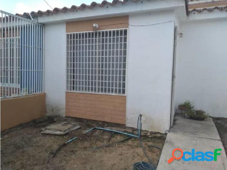 Casas en Venta El Amanecer Cabudare RG