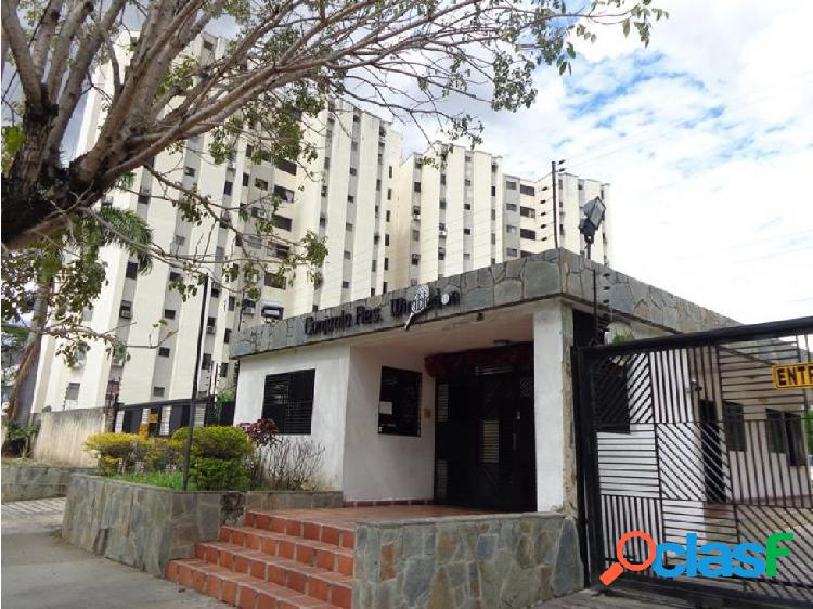 Se Vende amplio apartamento en La Granja 20-7014 LIRI