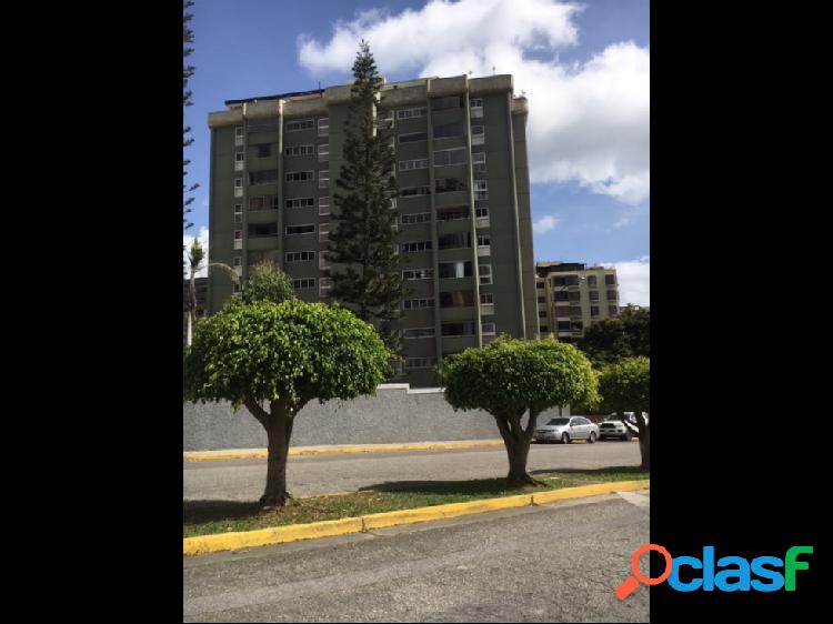 Se vende PH 408m2 5h/7b/2p Los Naranjos