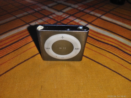 iPod Shuffle - 2gb