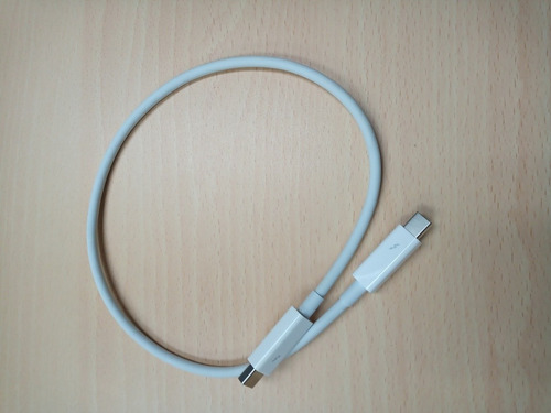 Cable Thunderbolt Para Thunderbolt Apple Original 0.5m