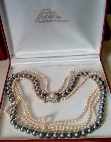 Collar De Perlas, Españolas Mallorca