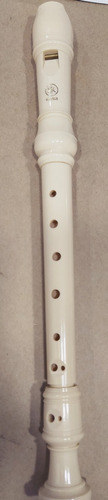 Flauta Yamaha Color Rosada Y Beis