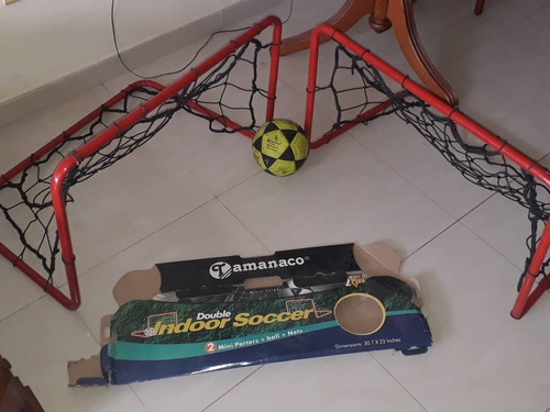 Mini Canchas De Fútbol Tamanaco Con Balón Numero 3