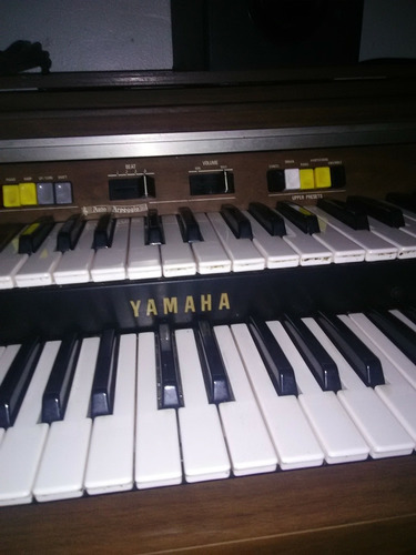Organo- Piano Yamaha - Electone