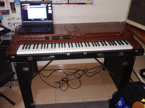 Piano Eléctrico Yamaha Cp-30 Vendo O Cambio (verdes)