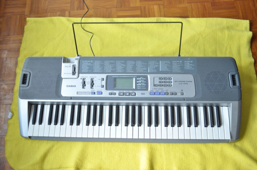 Teclado Casio Económico