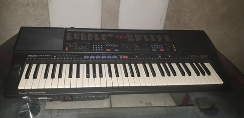 Teclado Yamaha Psr600