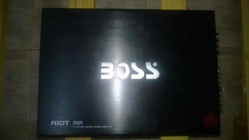 Amplificador Boss R4004 4 Canales Riot1600