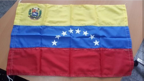 Bandera De Venezuela 80cmx60cm
