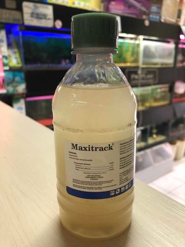 Maxitrack Ce Fipronil 2,5% Garrapaticida 300 Ml
