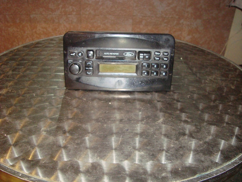 Radio Reproductor Original De Ford Fiesta  Usado