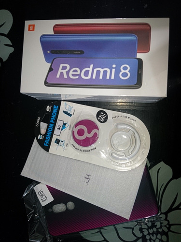 Redmi 8 Onyx Black 4gb Ram 64gb Rom. Accessorios Incluidos.