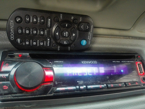 Reproductor Usb Kenwood Con Control 18v Operativo