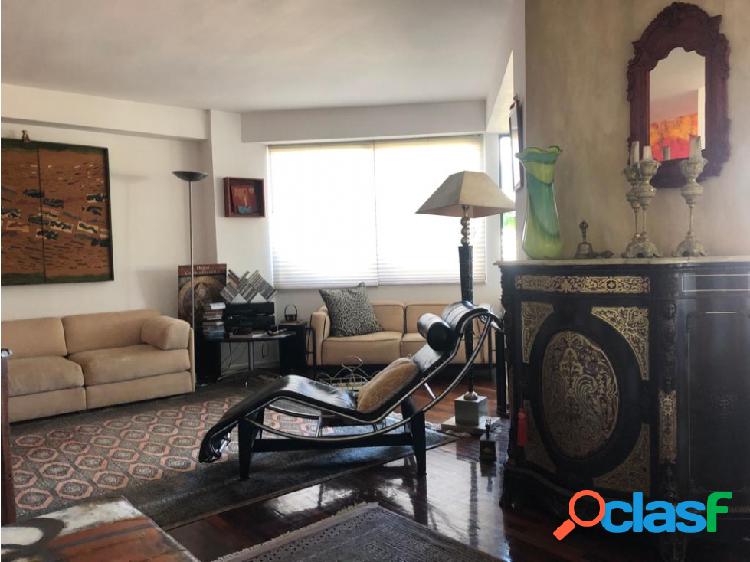 Apartamento en Venta en Valle Arriba, Caracas