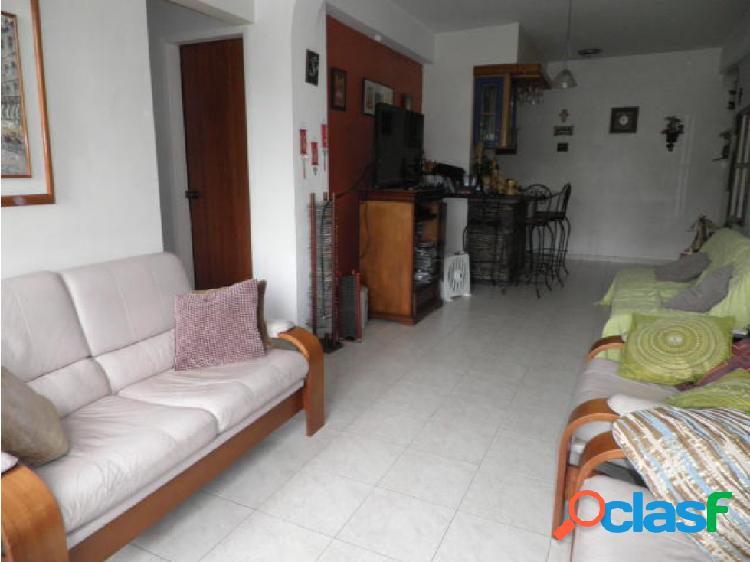 Apartamento en venta en La Campiña Naguanagua Cod 20-7716