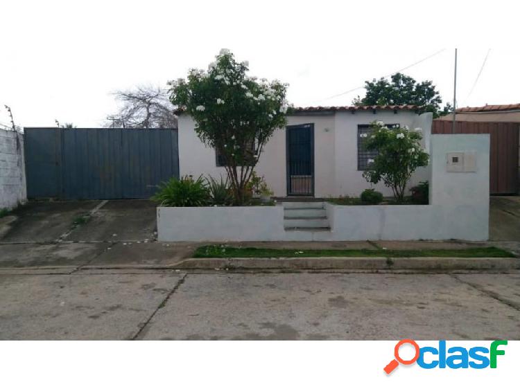 Casa En El Cuji Barquisimeto JRH 20-2666