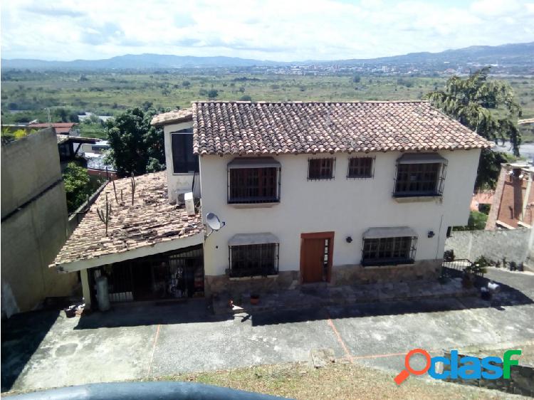 Casa en venta Barquisimeto El pedragal 20-133 AS