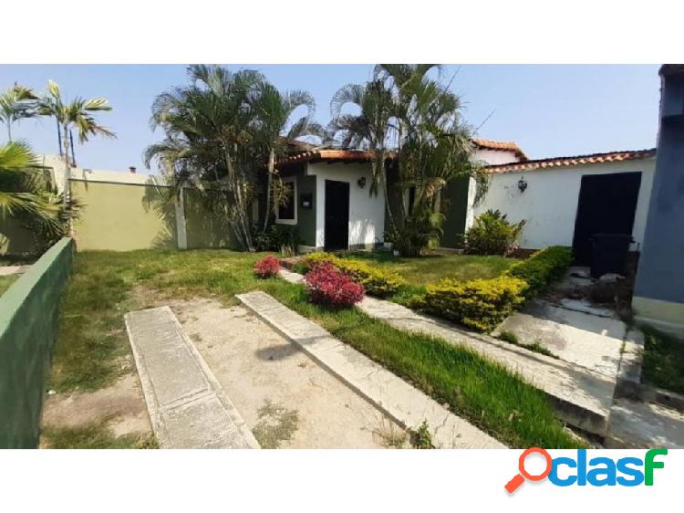 Casa en venta Cabudare Villa Roca 20-11227 AS