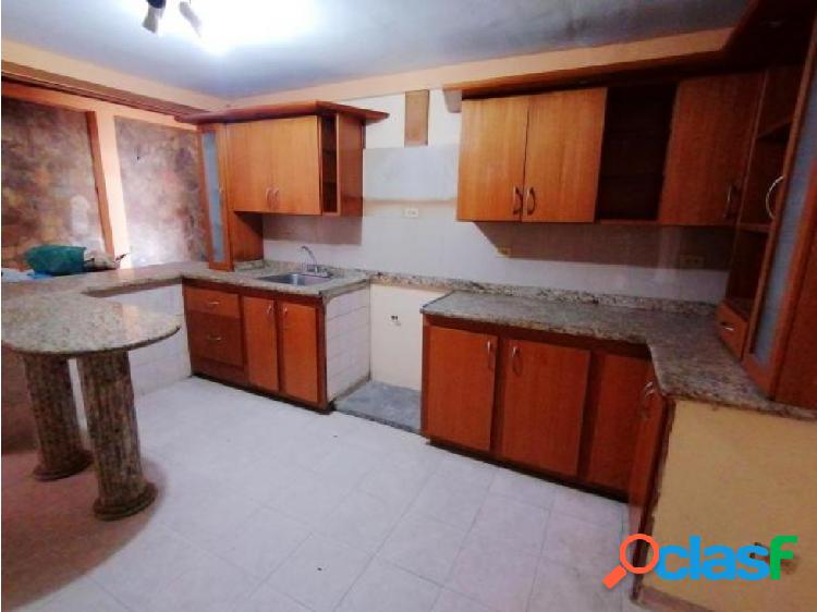 Casas en Venta Los Pinos Cabudare RG