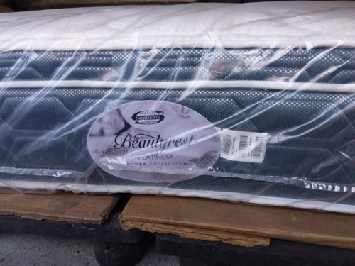 Colchon Beauty Rest Platinum King Size Simmons.