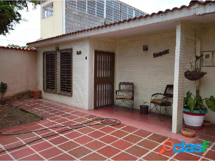 Junior Alvarado Vende Casa en Cabudare RAH20-18440