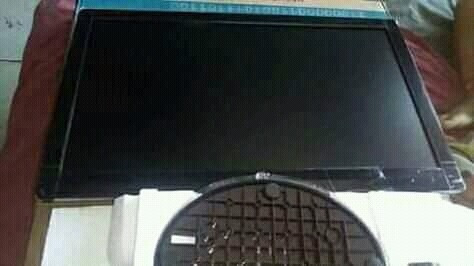 Monitor De Computadora Marca Lec