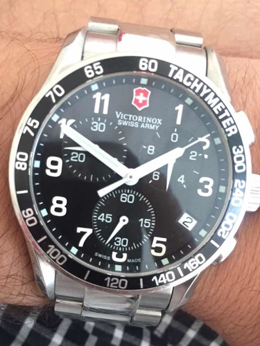 Reloj Victorinox Swiss Army Como Nuevo