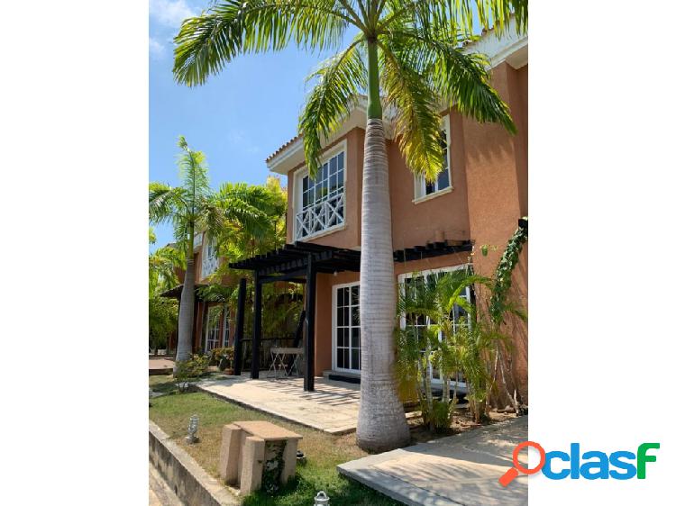 Se vende casa 127m2 3h/3b/2p Puerto Encantado