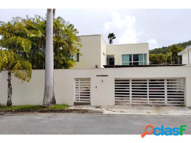 Se vende casa 500m2 6h/6b/4p Colinas de Los Ruices