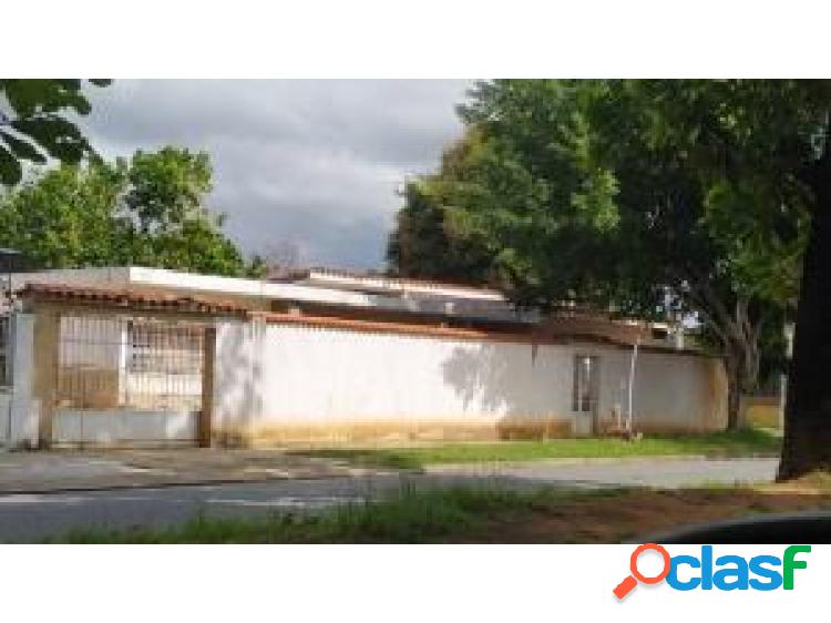 Se vende casa en Trigal Centro 20-22447 OPM