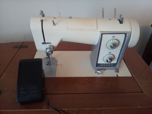 Maquina De Coser Sears