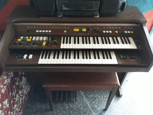 Organo Yamaha Electrone