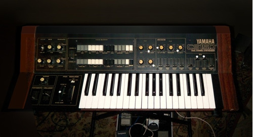 Sintetizador Vintage Original Yamaha Cs15d Moog Synth Piano