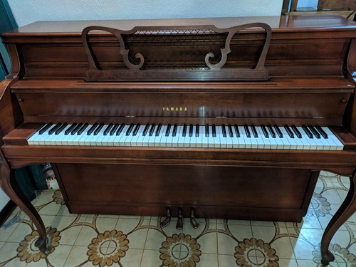 Vendo Piano Yamaha Como Nuevo