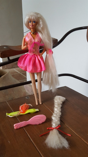 Barbie Peinados Y Estilos Con Ropa Y Accesorios Original(15)