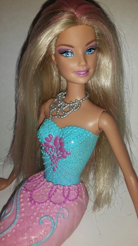 Barbie Sirena Cambia Color Juguete
