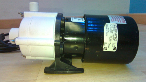 Bomba Magnetic 4-md 110v.1/12hp Sustancia Corrosivas/salinas