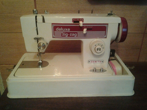 Maquina De Coser Zenith