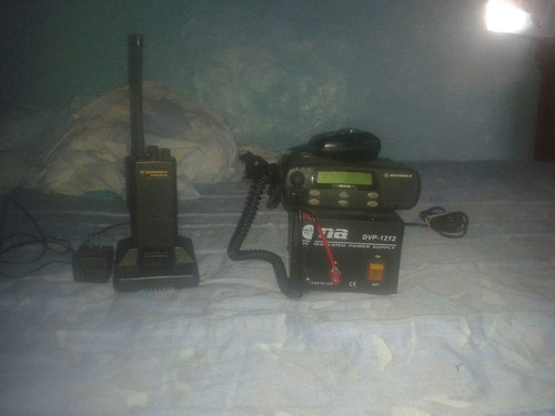 Se Vende Kit Completo De Motorola (radios,central,antena)