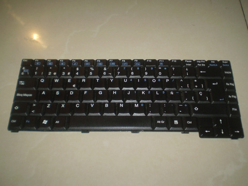 Teclado Siragon  V-i-t D/d