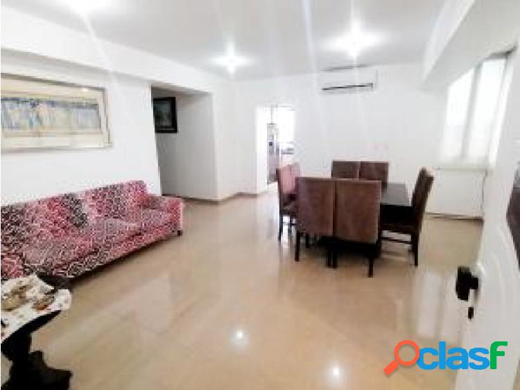 Apartamento en Venta en Barquisimeto Este, AL 20-290