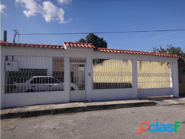 Casa en Venta Barquisimeto Oeste, AL 20-127