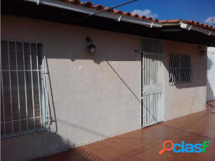 Casa en Venta La Morenera RAHCO