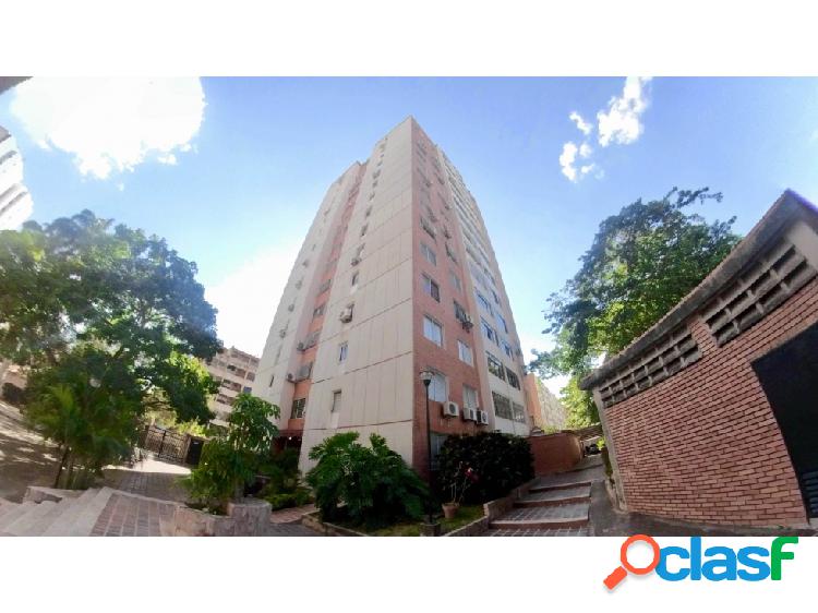 Junior Alvarado Vende Apartamento en BQTO RAH:20-22926