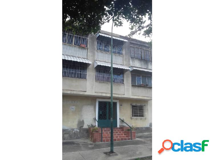 Se vende apto 56m2 1h/1b/0p La Carlota