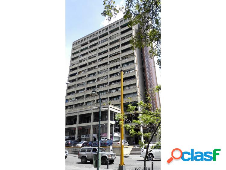 Se vende/alquila oficina 59m2 Colinas Bello Monte